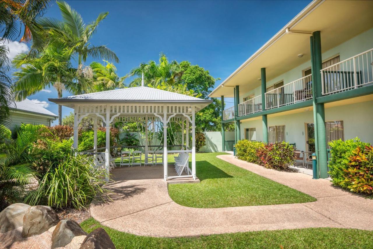 Shamrock Gardens Motel Mackay Exterior photo