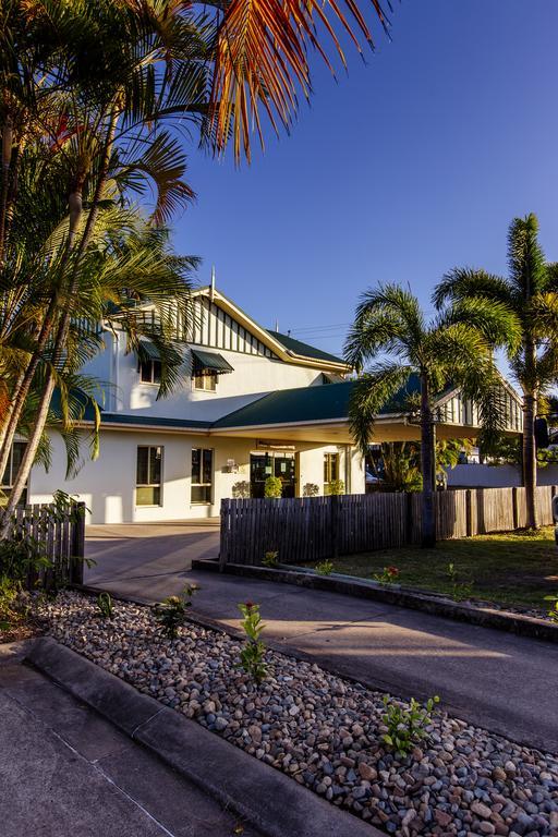 Shamrock Gardens Motel Mackay Exterior photo